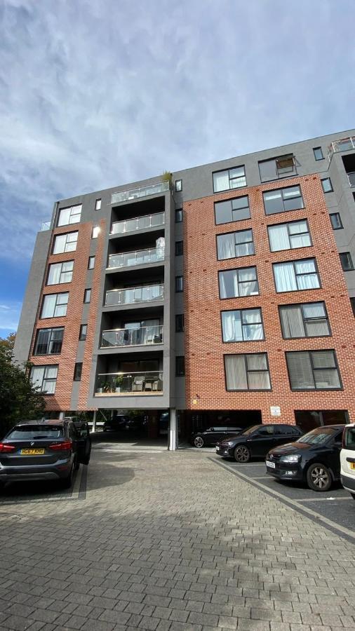 Modern Central Flat With Balcony & Free Parking On-Site Bournemouth Luaran gambar